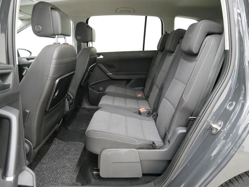 Volkswagen Touran - fotka 25 z 26