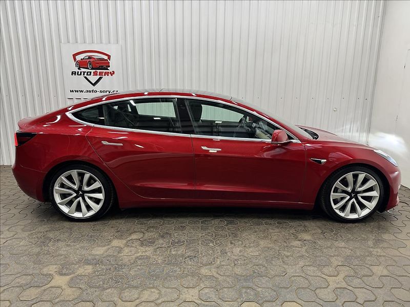 Tesla Model 3 LONG RANGE AWD BOOST EIBACH - fotka 10 z 35