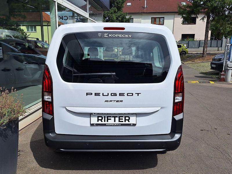 Peugeot Rifter (2026) LONG ALLURE BHDi 130k MAN6 - fotka 5 z 24