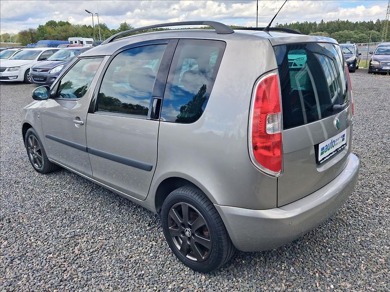 Škoda Roomster 1,2 1.2TSi - fotka 5 z 14