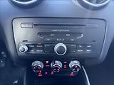 Audi A1 1,4 SPORTBACK Top stav - náhled 16