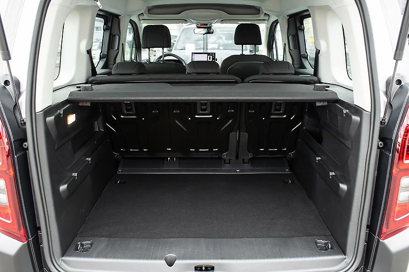 Citroën Berlingo (2026) 1,5 PLUS Diesel 100k+ZIM.PNEU - fotka 7 z 19
