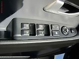 Kia Sportage (2012) 1.6 GDi, xenon, AC - náhled 11