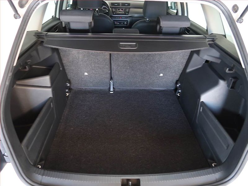 Škoda Fabia (2017) Style 1.4 TDI, Serv.kniha - fotka 13 z 15
