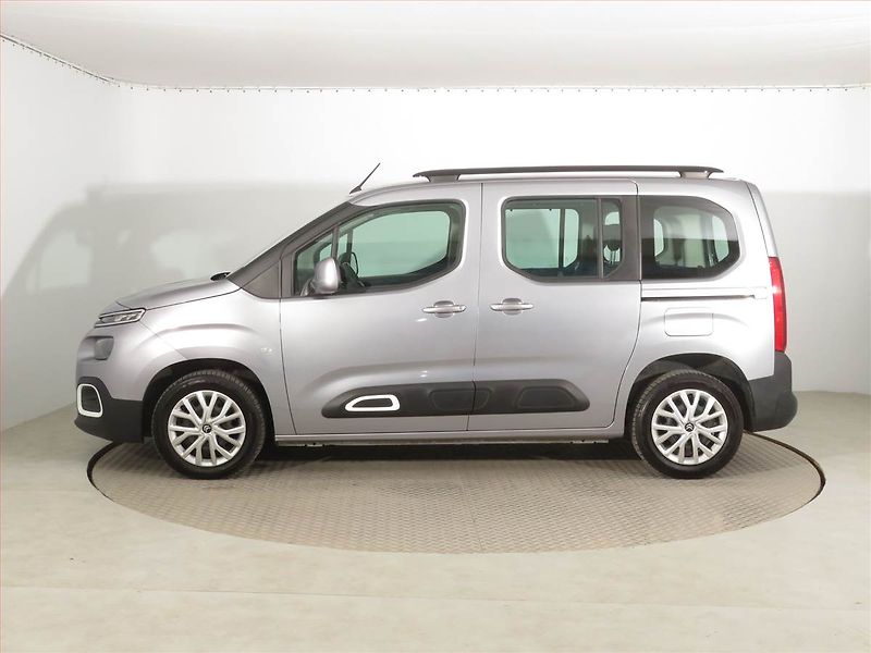 Citroën Berlingo (2021) Feel 1.2 PureTech, 5Míst, SR - fotka 3 z 14
