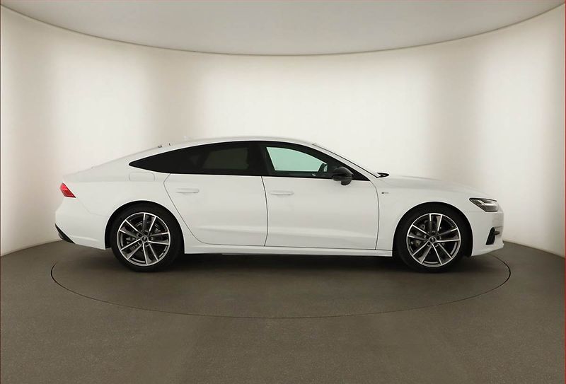 Audi A7 (2022) 40 TDI - fotka 6 z 22