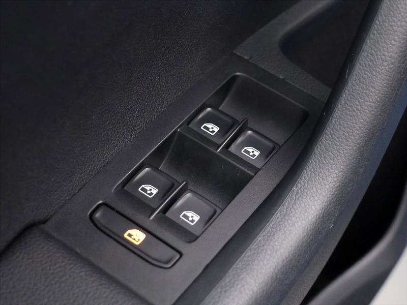 Škoda Octavia 1.6 TDI 81kW 4x4 Ambition CZ D - fotka 14 z 35