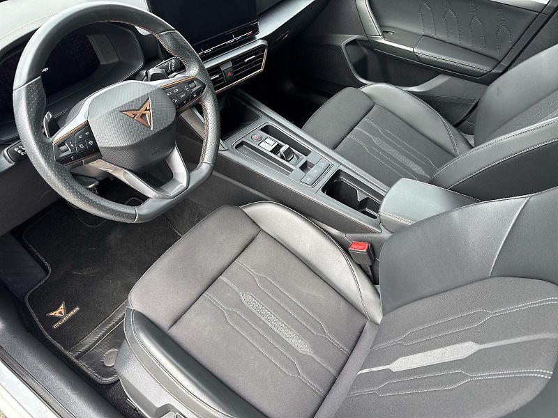 Cupra Formentor (2023) 1.5 TSI DSG - fotka 7 z 33