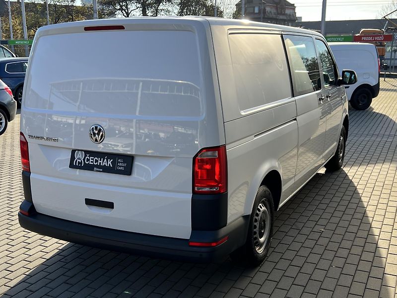Volkswagen Transporter (2018) - fotka 33 z 33