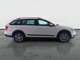 Škoda Octavia (2014) Scout 2.0 TDI, 4X4, Automat - náhled 6