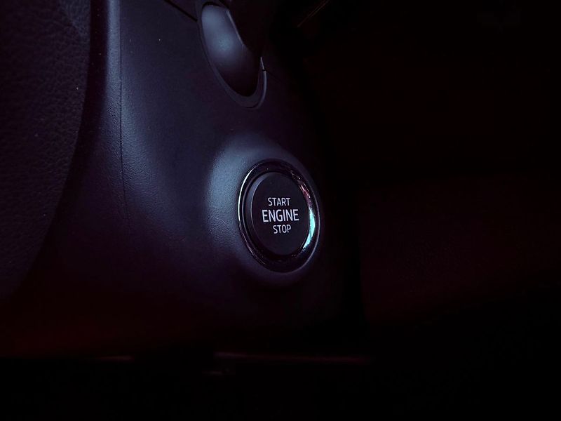 Škoda Karoq 1.5 TSi DSG Style, ČR, 1.Maj - fotka 31 z 34