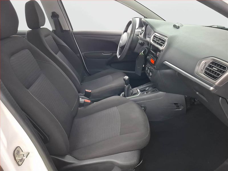 Peugeot 301 (2014) 1.2 VTi, Park. senzory - fotka 9 z 13