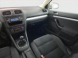 Volkswagen Golf (2010) 1.6 TDI, po STK, Tažné - náhled 8