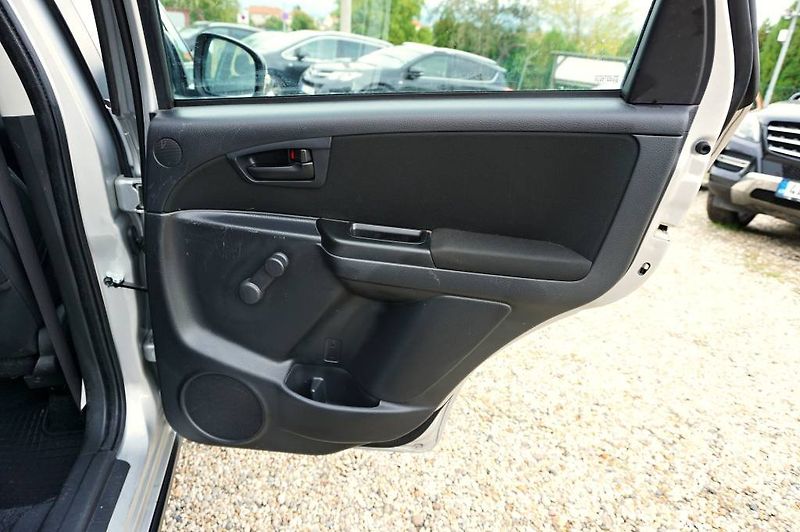 Fiat Sedici (2012) 1,6 16V 88 kW - fotka 12 z 46