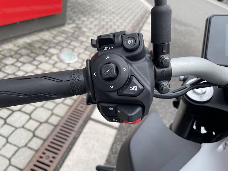 Yamaha (2025) MT-07 Y-AMT EU5+ - fotka 11 z 11
