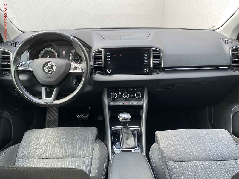 Škoda Karoq (2019) 1.5 TSi, Style, DSG, navi - fotka 8 z 18