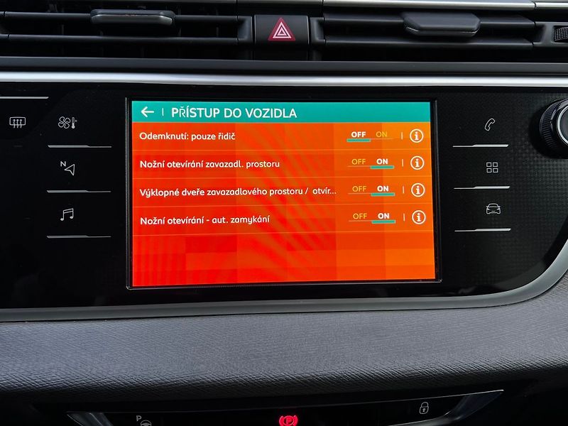 Citroën C4 SpaceTourer (2021) 1,5 HDI-7 MÍST.VYHŘEV.S - fotka 37 z 92