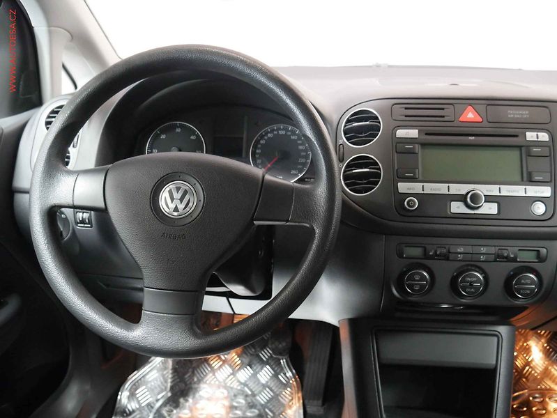 Volkswagen Golf Plus (2007) 1.9 TDi, TZ, výhř.sed. - fotka 11 z 16