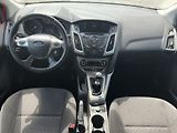 Ford Focus (2014) 1.6 TDCi, AC, výhřev sed - náhled 8