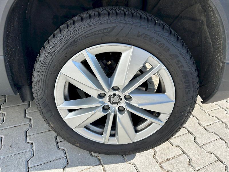 Škoda Karoq (2025) SEL TS 110/1.5 A7F - fotka 25 z 28