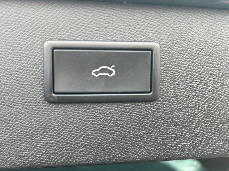 Cupra Formentor (2024) 1.5 eTSI 7DSG - fotka 20 z 35