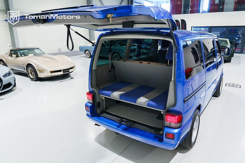 Volkswagen Multivan (2002) - fotka 18 z 23
