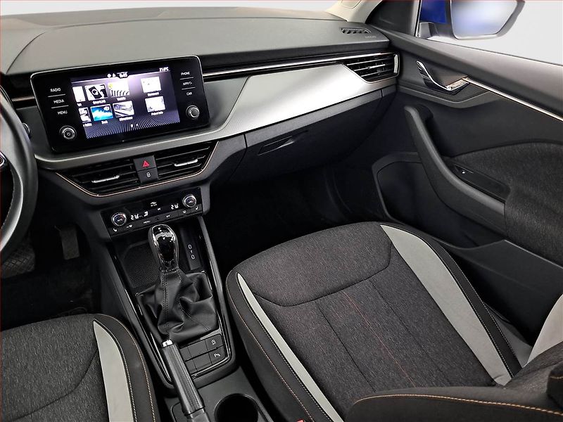 Škoda Scala (2023) Style 1.0 TSI, Automat, ČR - fotka 8 z 18