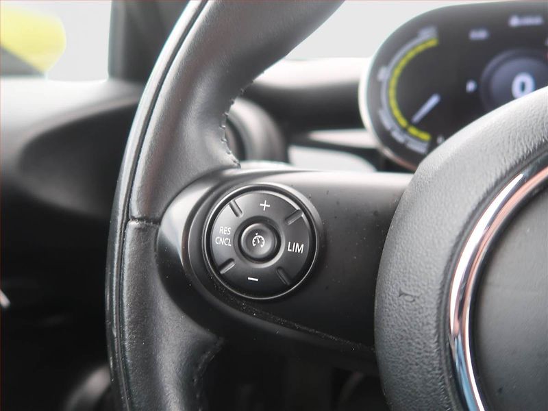 Mini Ostatní (2020) Cooper SE 32 kWh, SoH 96% - fotka 18 z 20