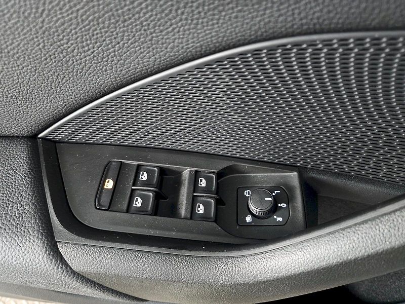 Škoda Octavia (2025) 1.5TSI 110KW TOP SELECTION - fotka 25 z 30