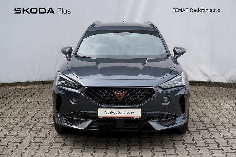 Cupra Formentor (2024) 2.0 TSI 140 kW 4x4 DSG - fotka 4 z 28