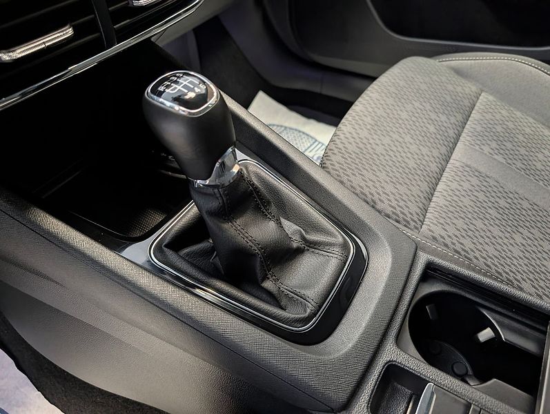Škoda Octavia 1.5 TSI STYLE PLUS - fotka 20 z 33