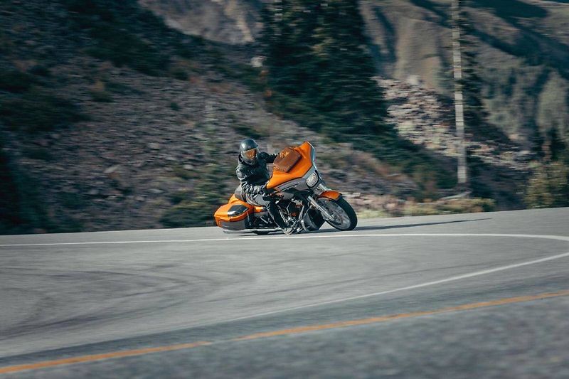 Harley-Davidson FLHXSE CVO Street Glide (2026) - fotka 5 z 6