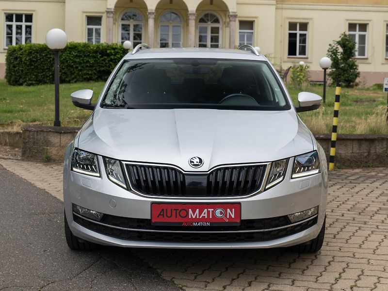 Škoda Octavia 2.0 TDI DSG Kamera Style+ - fotka 2 z 35