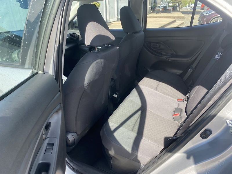Toyota Yaris Cross 1.5HEV, ČR-1m, Comfort, DPH - fotka 11 z 27
