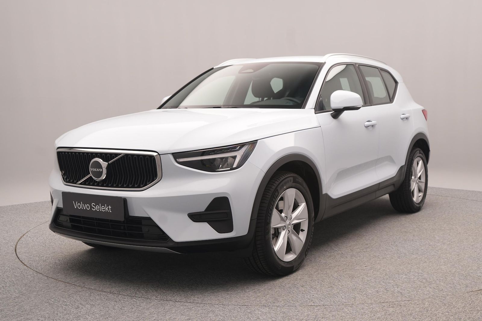 Volvo XC40 B3 CORE AUT CZ 1.maj