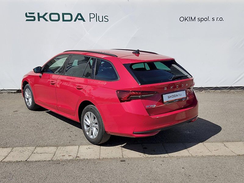 Škoda Octavia (2025) Combi Top Selection 1,5 Tsi 85 - fotka 31 z 35