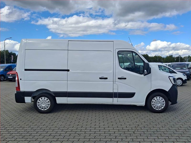 Renault Master (2021) 2.3 dCi 135, L2H2, 1.0t, 1Maj - fotka 6 z 18