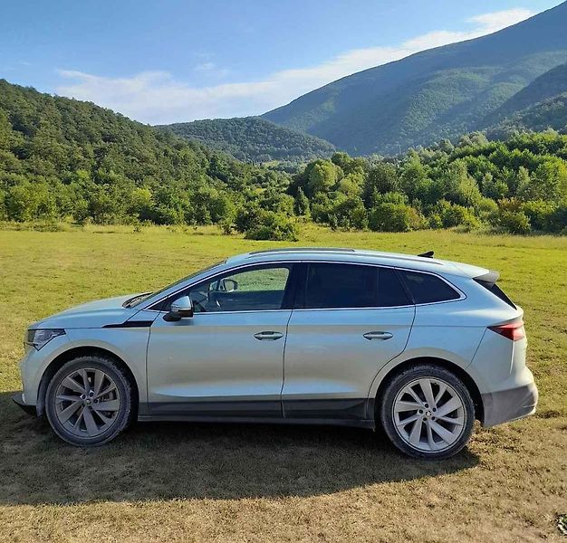 Roadtrip na Balkán: Škoda Enyaq dojela až pod skokanské můstky v Bosně a Hercegovině. A nejen tam