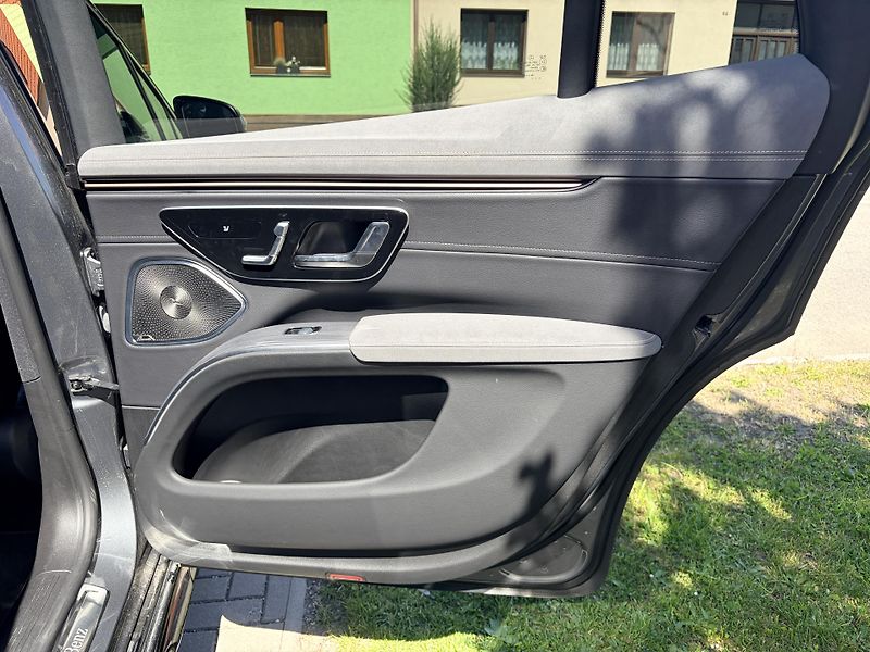 Mercedes-Benz EQS 450 AMG  - fotka 61 z 64