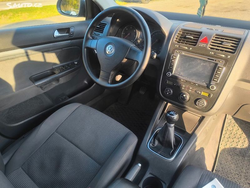 Volkswagen Jetta 1,9TDI BEZ DPF,KRÁSNÁ,220T.KM - fotka 10 z 29