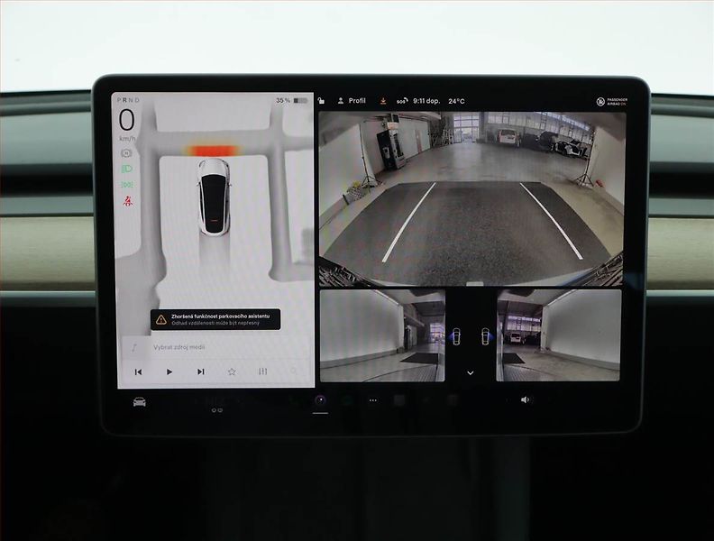 Tesla Model Y (2023) Long Range AWD 79kWh, SoH 92% - fotka 20 z 22