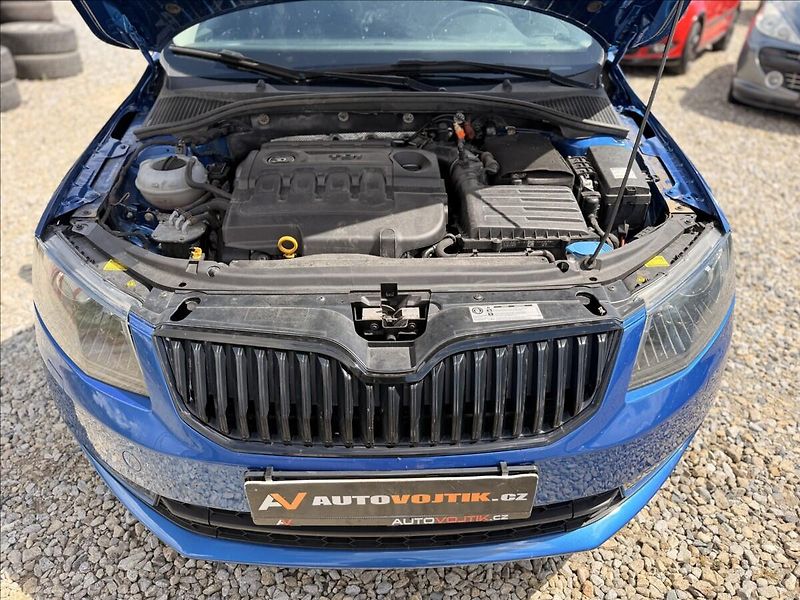 Škoda Octavia 2,0 TDI 110kW DSG XENONY - fotka 28 z 28