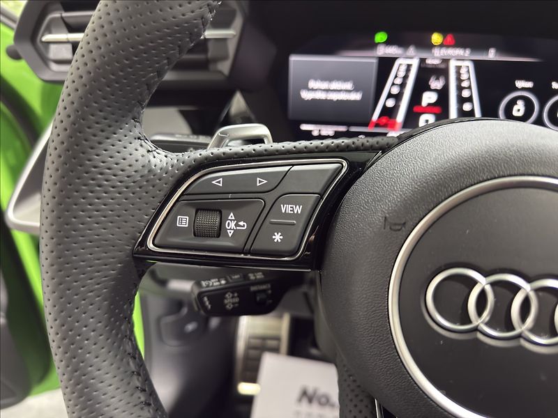 Audi RS 3 2,5   TFSI B&O 1.MAJ ČR DPH - fotka 12 z 46