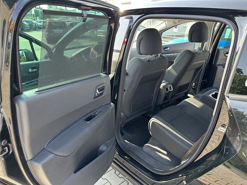 Peugeot 3008 (2015) Acttive 1.6HDi 88kW Navi 1maj - fotka 36 z 47