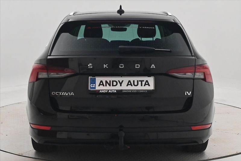 Škoda Octavia 1,4 TSI iV 150kW DSG Style Zár - fotka 6 z 31