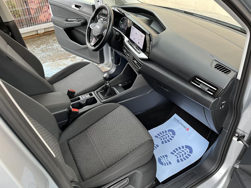 Volkswagen Caddy (2023) 2.0TDI 90KW Tourneo Connect 6r - fotka 10 z 33