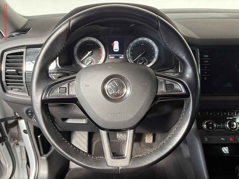 Škoda Kodiaq (2017) 2.0 TSi 4x4, Style, DSG, kůže - fotka 17 z 18