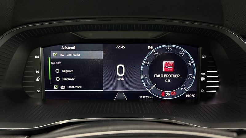 Škoda Octavia 2.0 TDI Ambition Combi - fotka 10 z 27
