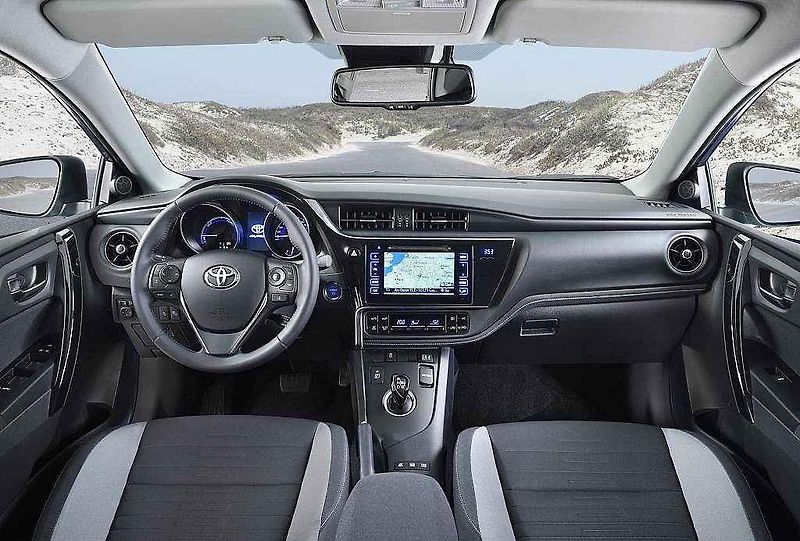 Toyota Auris.
