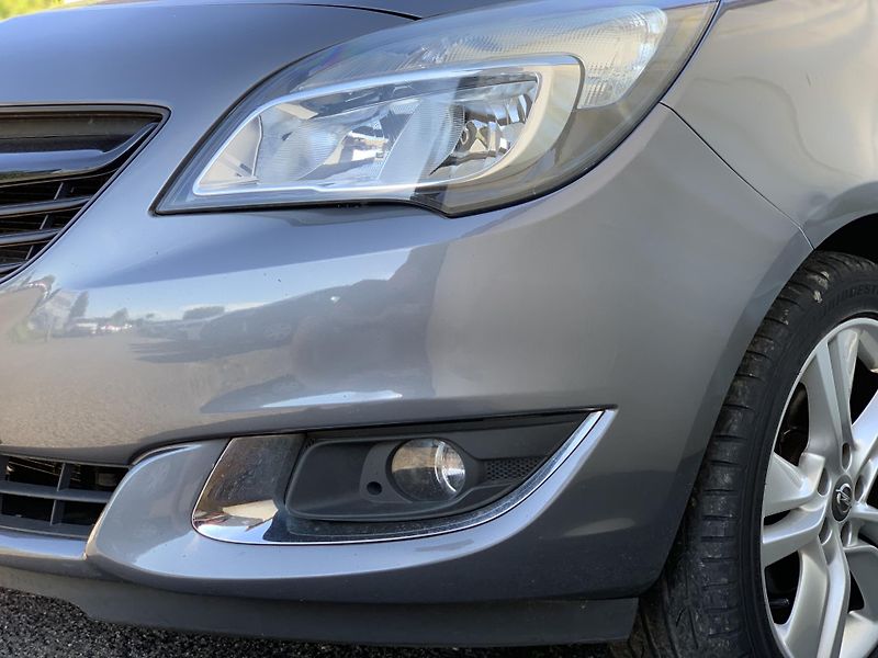Opel Meriva 1.4i LPG ALU KLIMA TEMPOMAT - fotka 36 z 41